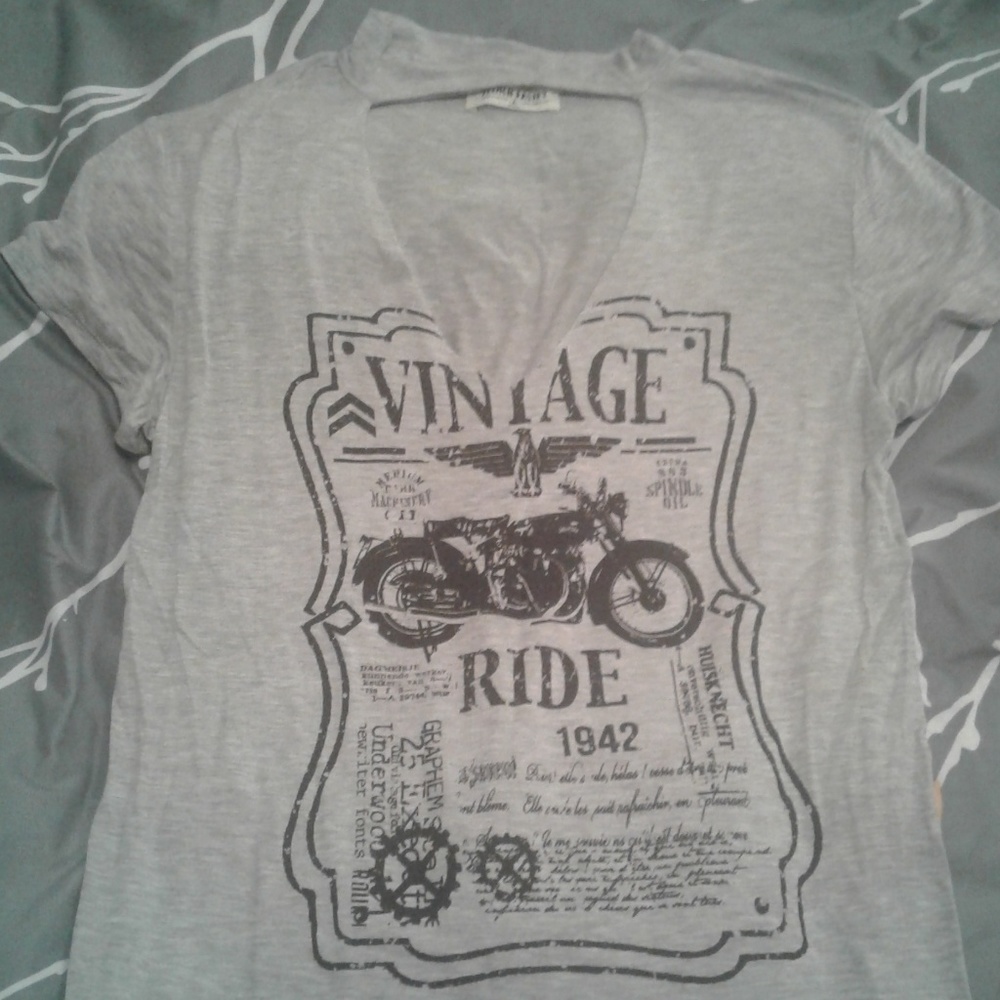 4/$10 T-shirt